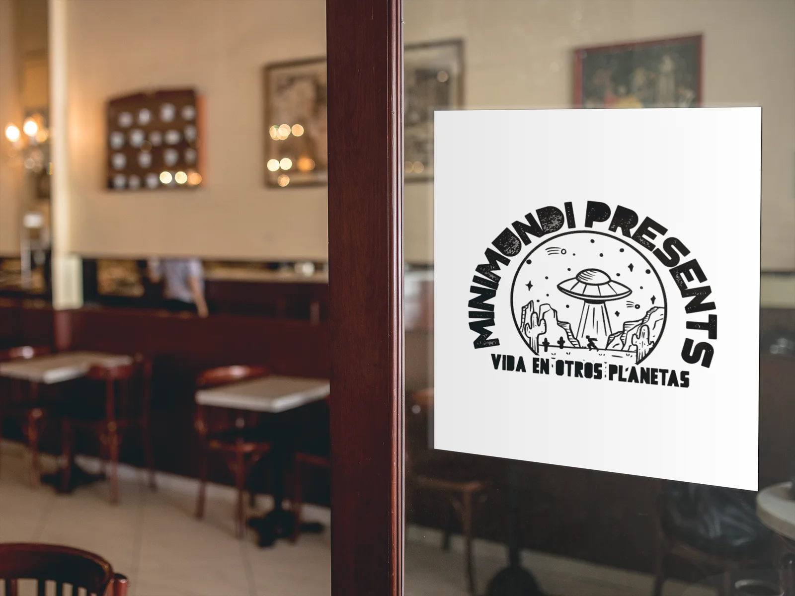 Adesivo promocional: solução rápida para comunicação visual eficiente