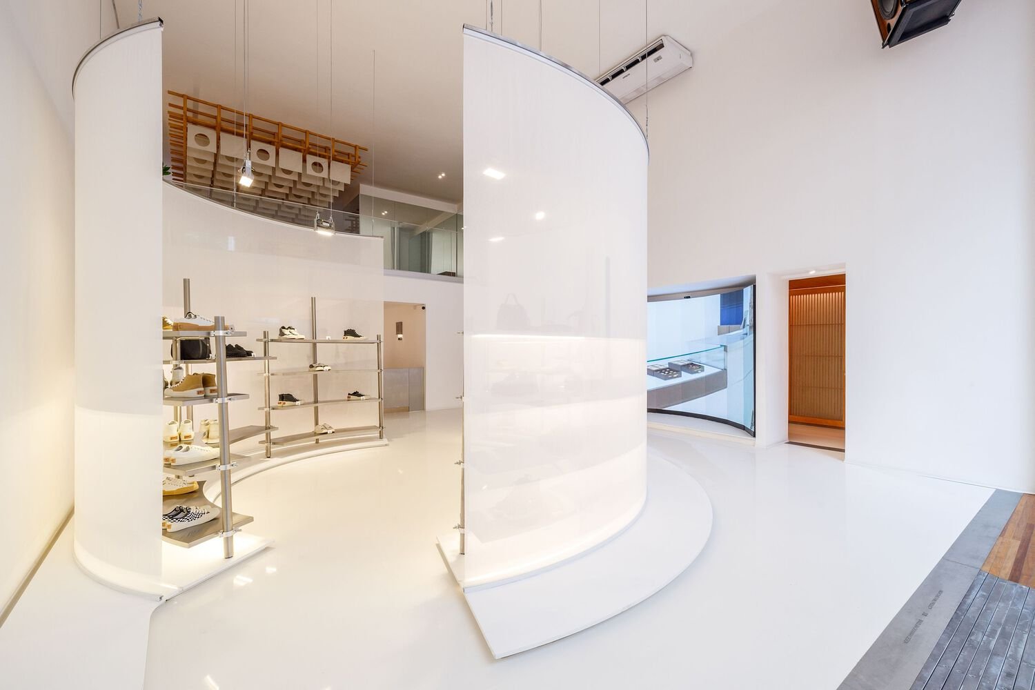 Projeto Flagship Store PACE - Pace Flagship Arquitetura Mobiliario Interiores Ambientacao Loja Pdv Design Exposicao Vm Minimundi 16